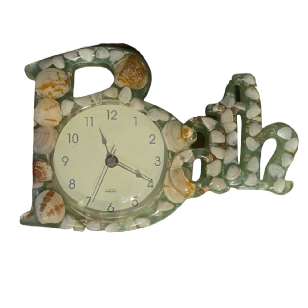 Vintage Kirch Lucite - Bath - Seashell Wall Clock